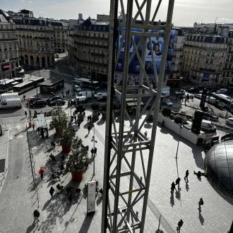 Ascenseur PMR à la Gare Saint Lazare